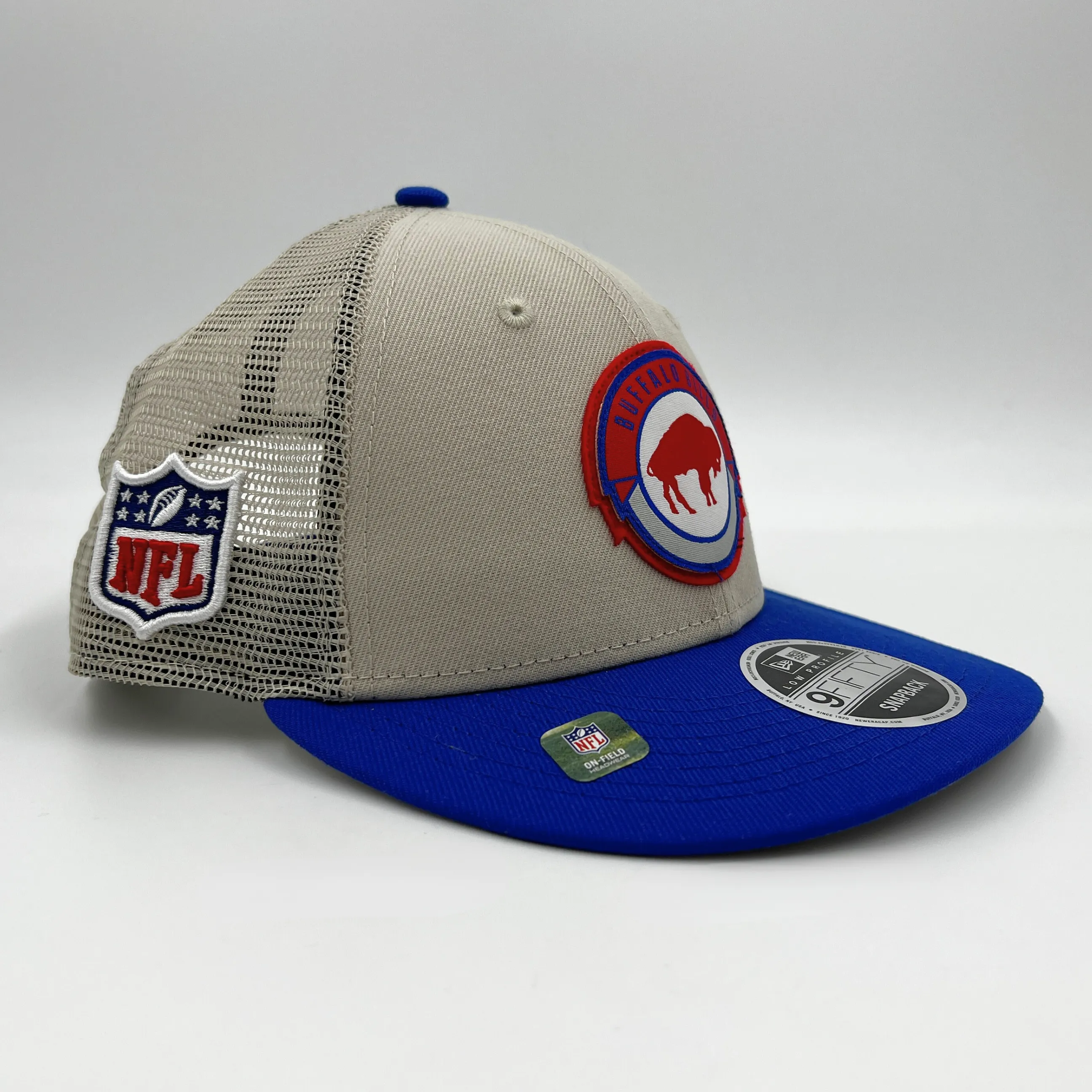 Buffalo Bills Stone With Retro Patch 2023 Sideline Low Profile Snapback Hat