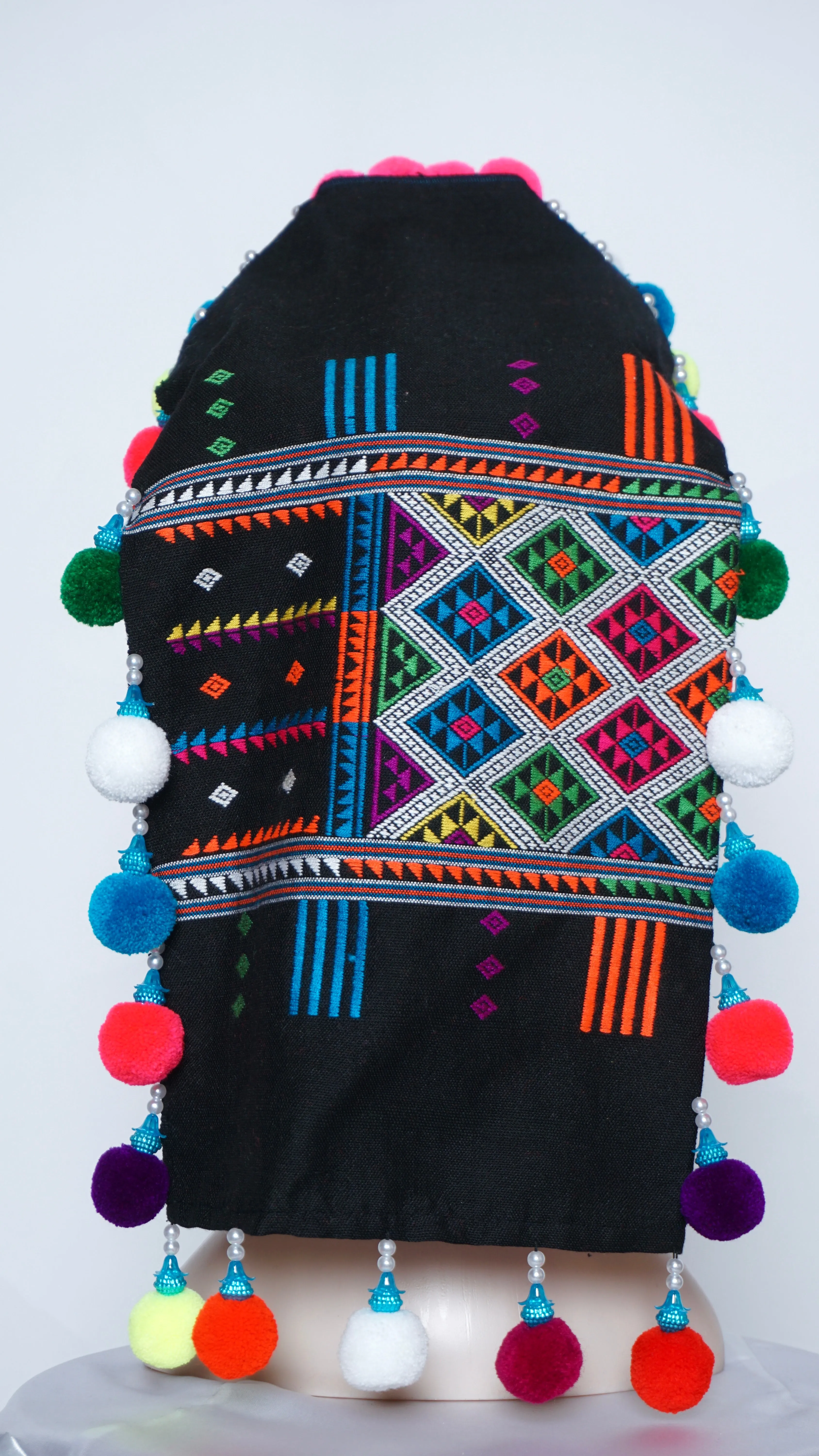 *Hmong Txaij Hat (22"-23")