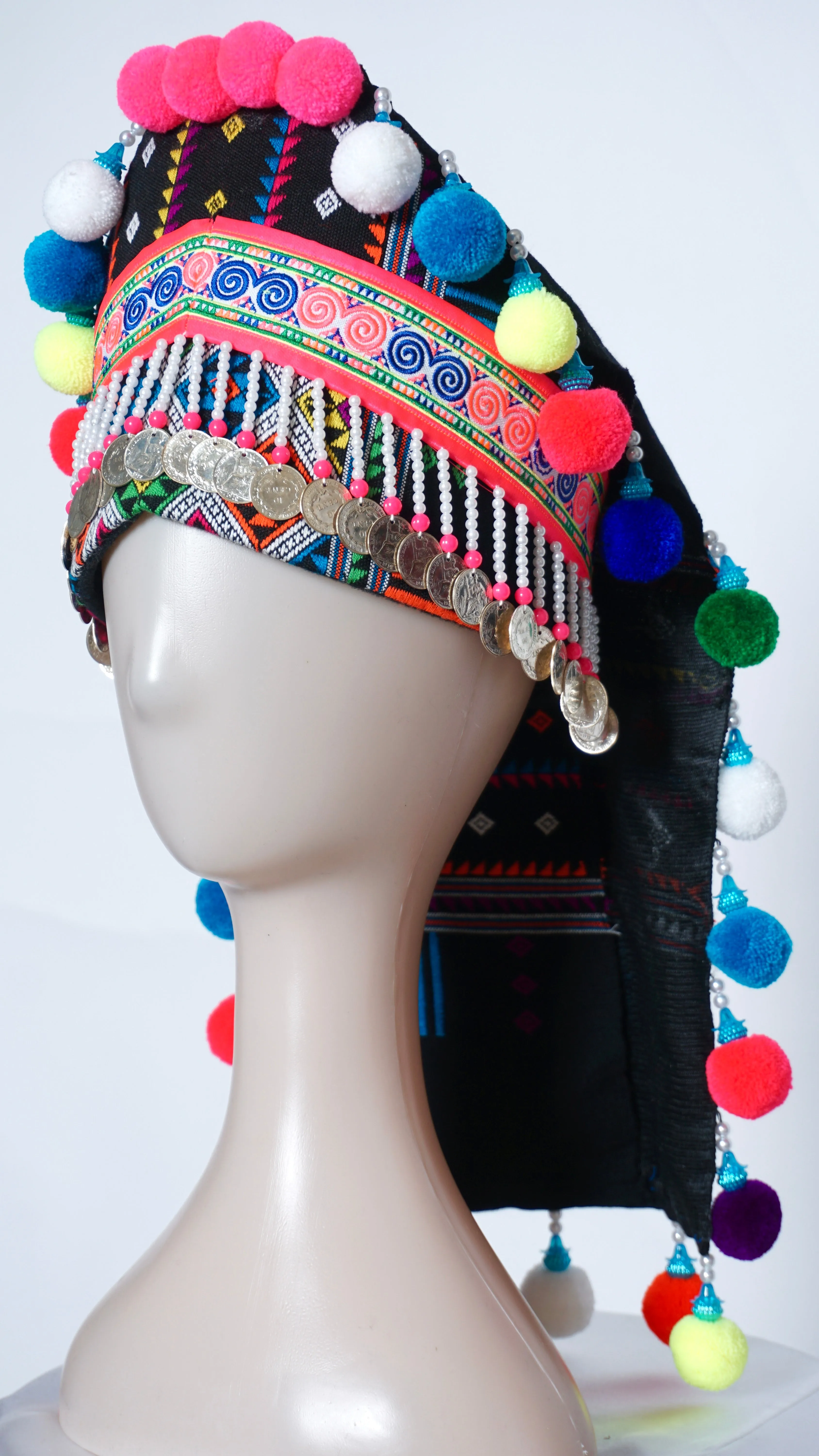 *Hmong Txaij Hat (22"-23")