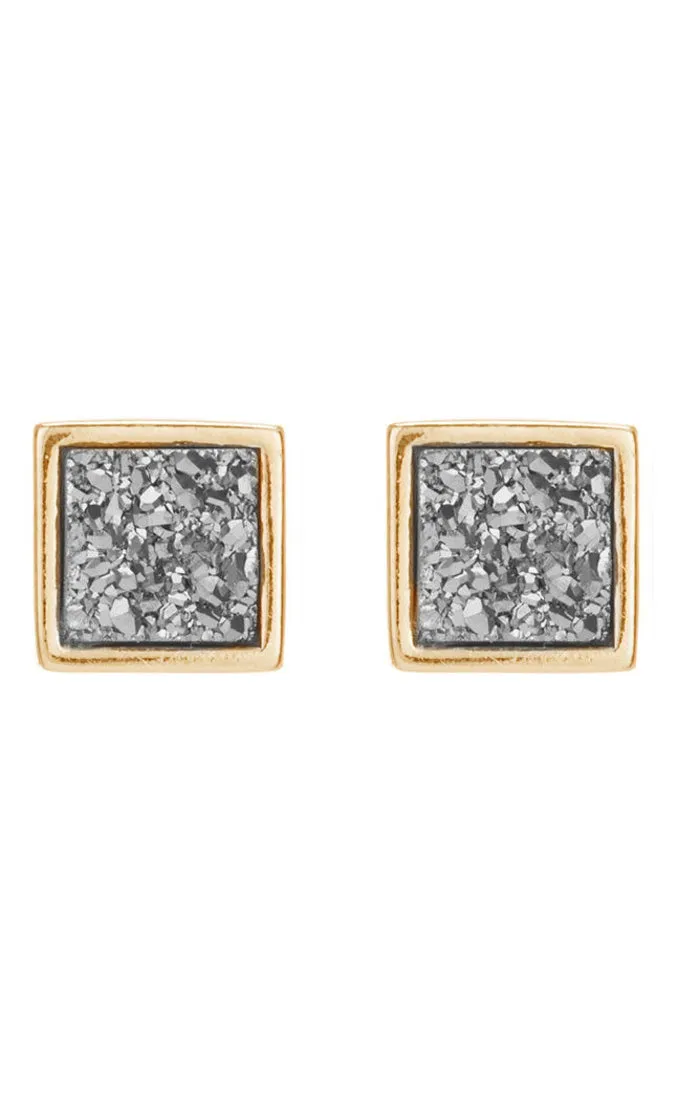 Mila Stud Earrings