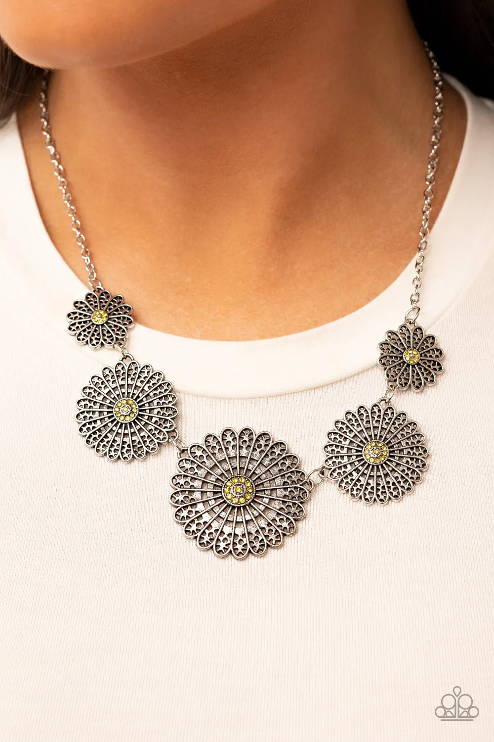 Paparazzi Marigold Meadows - Yellow Floral Necklace